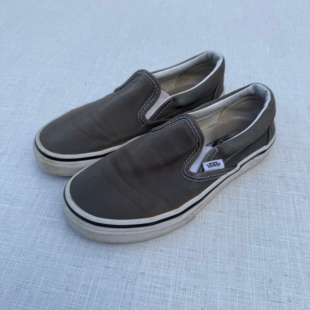 Vans Classic Slip-On Charcoal Grey Canvas Skate Shoes Men 4 Women 5.5 Streetwear